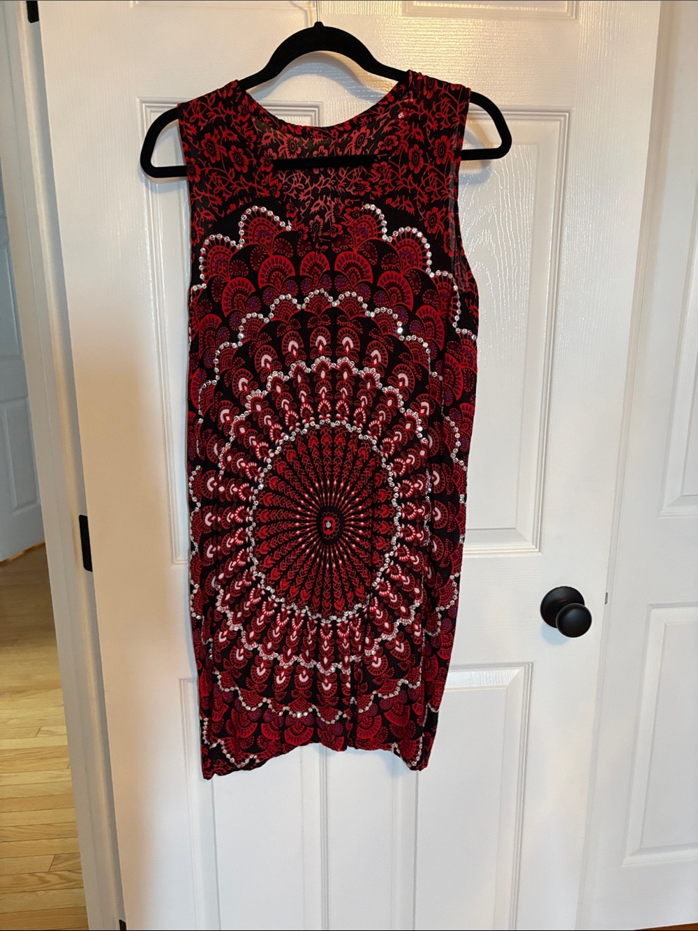 Sleeveless Red and Black Midi Dress with Mandala Print